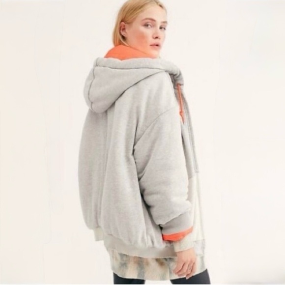 Free People Black Run reversible hoodie NWT - Picture 2 of 5